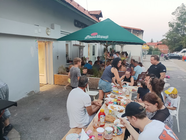 Comentarii opinii despre Kavárna K8