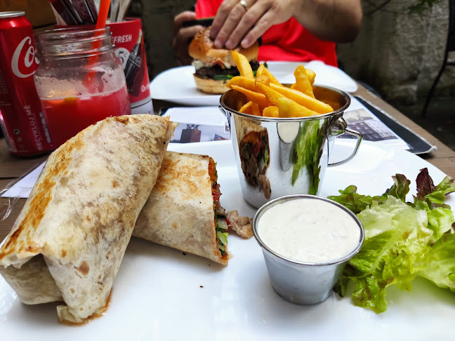 GANGSTERburger - Gastronomie a pohostinství