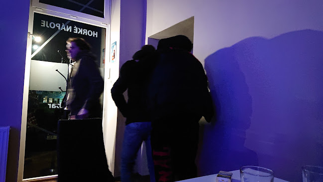 Gauč bar Týniště nad Orlicí - Gastronomie a pohostinství