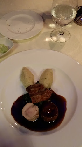 U Trojského zámku 35, 171 00 Praha 7