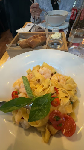 Pizza Coloseum OC Karolina