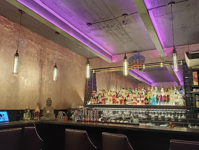 Opinii despre Satin Bar & Cafe în Brno - Gastronomie a pohostinství