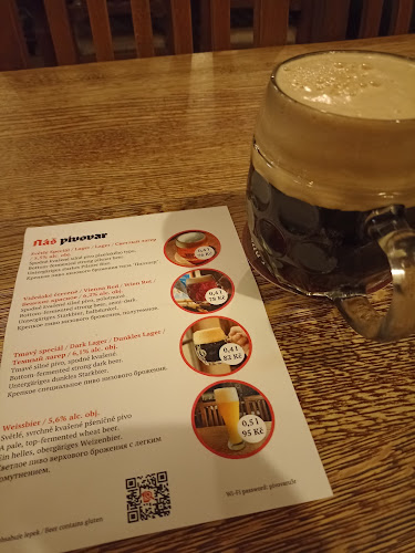 Pivovar U Tří růží - Gastronomie a pohostinství