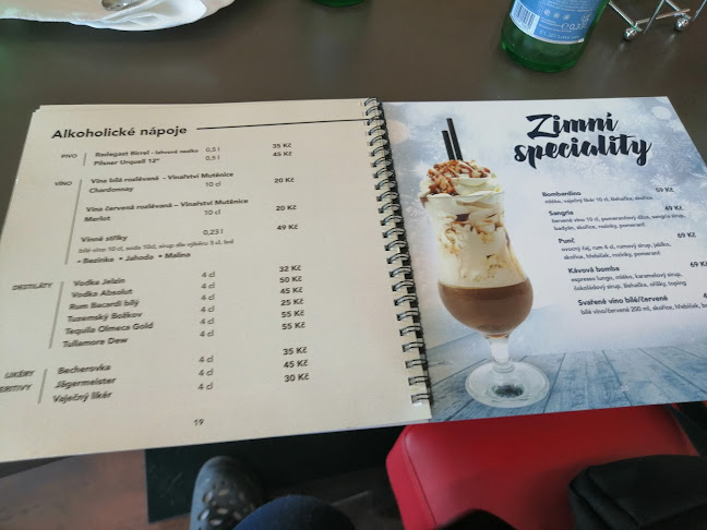 Comentarii opinii despre MARTINES Cukrárna & Fresh snack