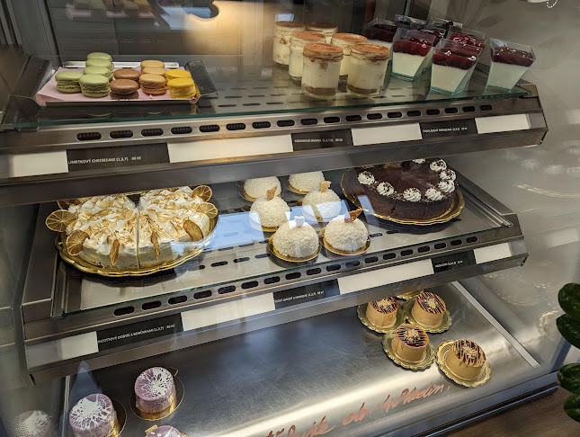 Tarta PATISSERIE & RESTAURANT