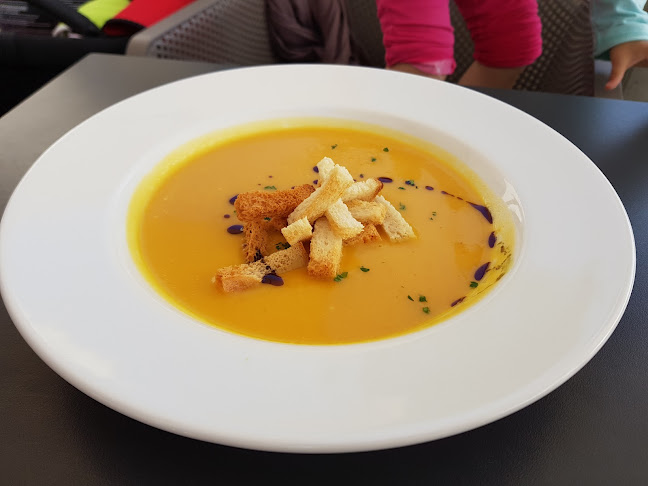 Opinii despre Restaurace Hnízdo în Slatina - Gastronomie a pohostinství