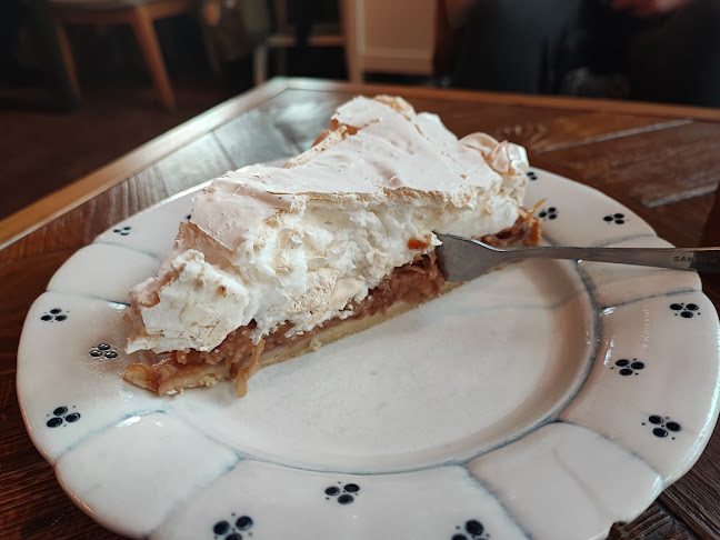 VERONIKA. The Cook & Baker. - Praha