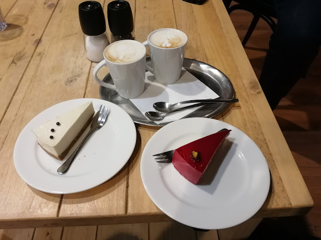 Opinii despre Fruitisimo bistro café în Praha 9 - Gastronomie a pohostinství