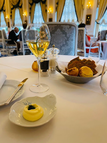 Mírové nám. 2, 360 01 Karlovy Vary 1