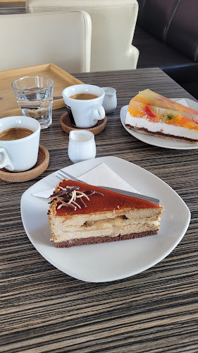 nám. 13. prosince, 664 91 Oslavany