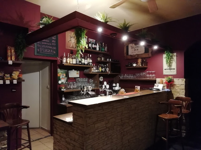 Bratří Štefanů 131/46, 500 03 Hradec Králové 3