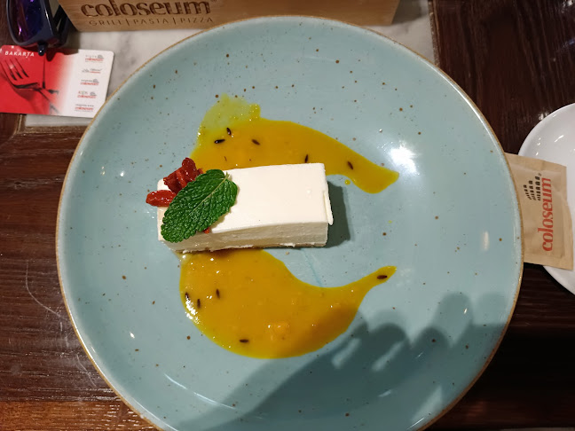 Opinii despre Pizza Coloseum - Zlatý Anděl în Praha - Gastronomie a pohostinství