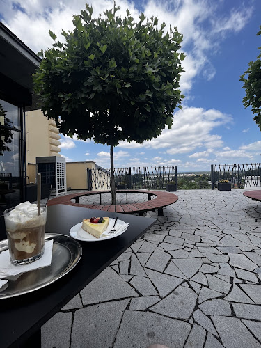 Caffé Říp - Gastronomie a pohostinství