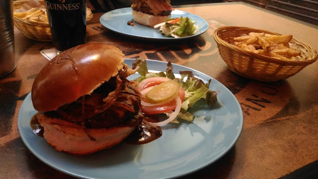 Bejzment - Gastronomie a pohostinství