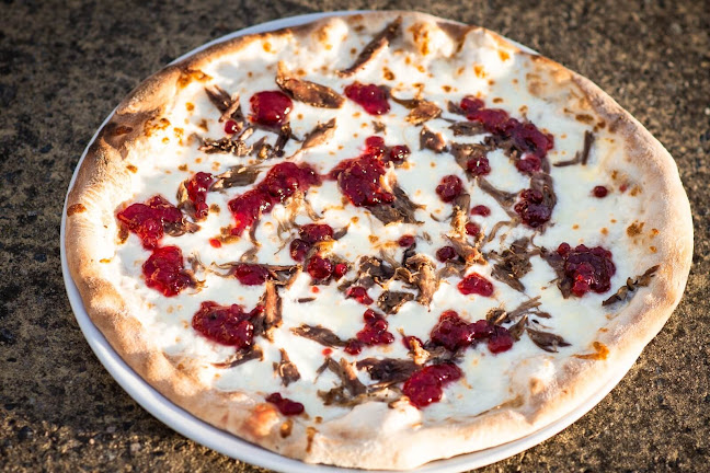 Pizzerie Pod Myší Dírou - Gastronomie a pohostinství