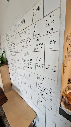 Komunitní centrum a kavárna Malý Eden