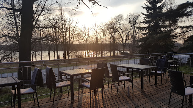 Restaurace Lovecká Chata - Gastronomie a pohostinství