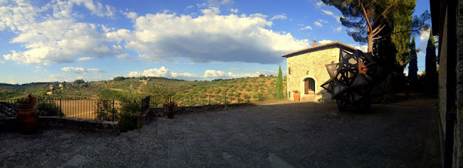 Comentarii opinii despre Tři zlaté růže spol. s r.o.