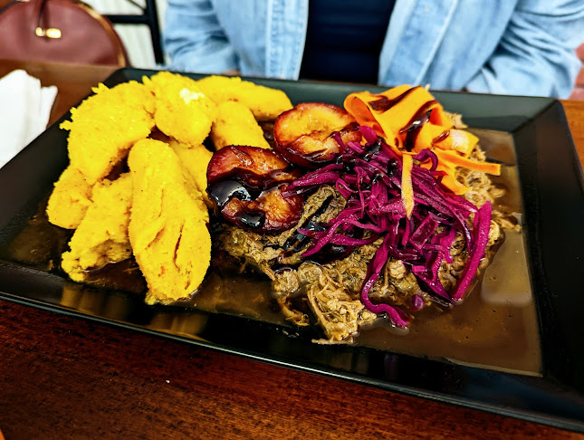 Comentarii opinii despre Industrial Bistro