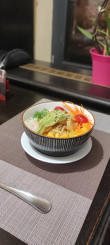 Comentarii opinii despre Pho Tu Quynh