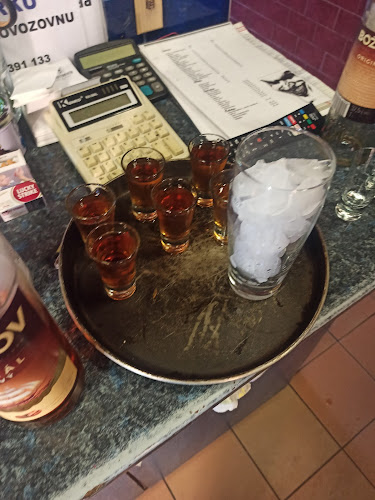 Bowling Bar - Gastronomie a pohostinství