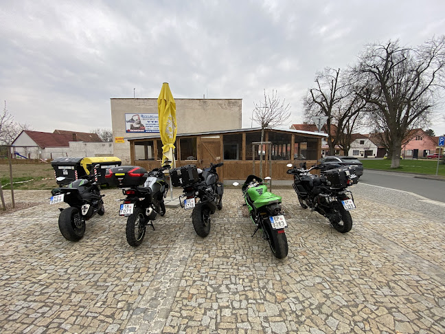 Opinii despre Ronovská bouda în Pardubice - Gastronomie a pohostinství