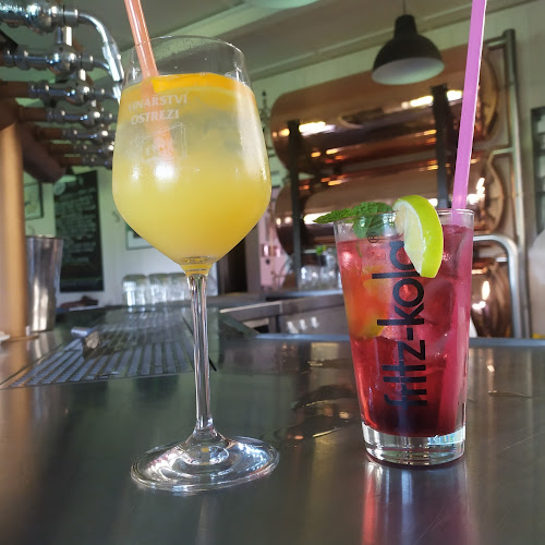 U Kalči - Gastronomie a pohostinství