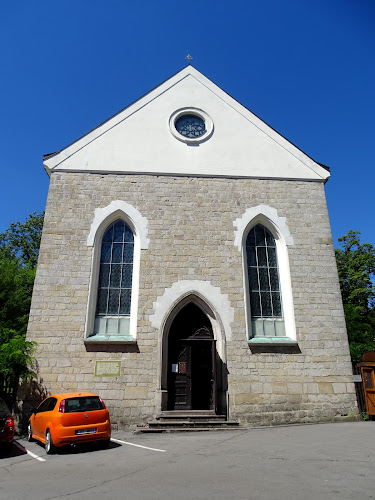 Opinii despre Zámecká restaurace Hrubá Skála în Hrubá Skála - Gastronomie a pohostinství