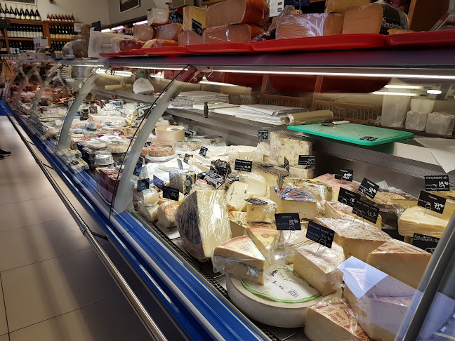 33, Štefánikova 15, Smíchov, 150 00 Praha 5