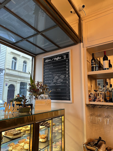 Comentarii opinii despre Mediterranean Restaurant & Bistro Antonio Sandev