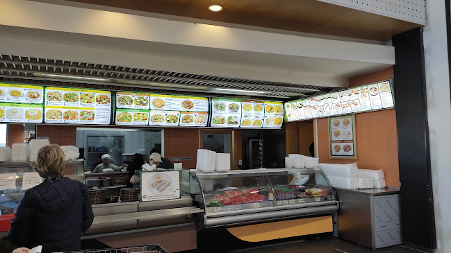 Opinii despre TOM Bistro - Albert Staré Město în Staré Město - Gastronomie a pohostinství