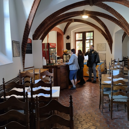 Opinii despre Restaurace U královny Kunhuty în Hradec nad Moravicí - Gastronomie a pohostinství