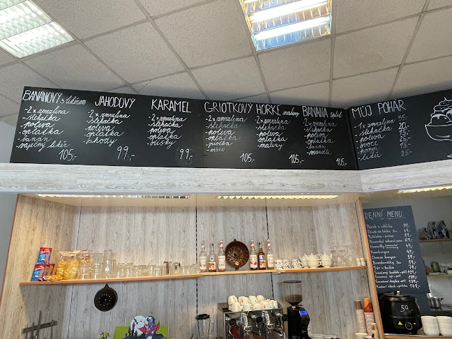 Opinii despre Kavárna Kopeček în Praha - Gastronomie a pohostinství