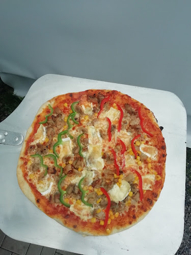 Opinii despre Pizzeria u Zamku în Žamberk - Gastronomie a pohostinství