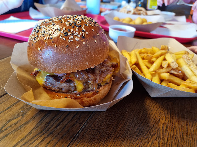 Opinii despre Bistro Euro Quick în Holubice - Gastronomie a pohostinství