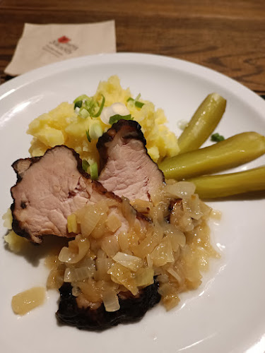 Opinii despre Krčma Středověk în Frýdek-Místek - Gastronomie a pohostinství