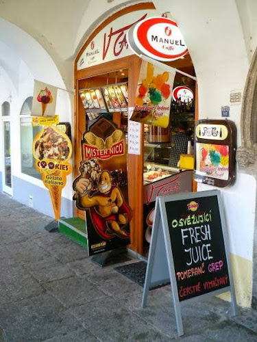 V Caffé - Gastronomie a pohostinství