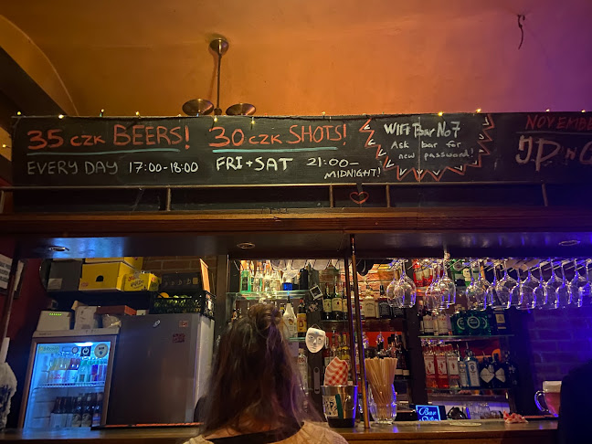 Opinii despre Bar no. 7 în Nové Město - Gastronomie a pohostinství
