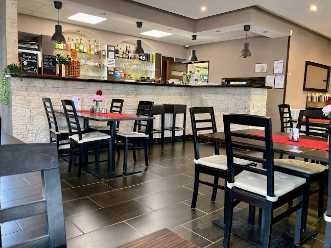 Restaurace a Penzion BLACK HOLE - Provodín