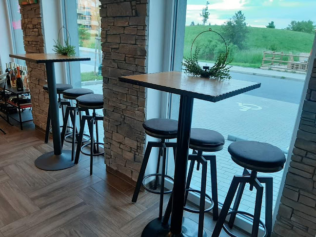 Comentarii opinii despre Vingl vinný bar