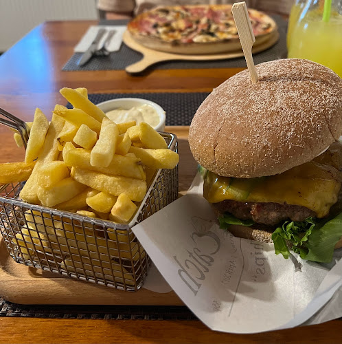 La Piccolina - restaurace a pizzerie - Gastronomie a pohostinství