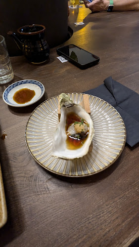 MANYA Sushi & Sake Izakaya - Gastronomie a pohostinství