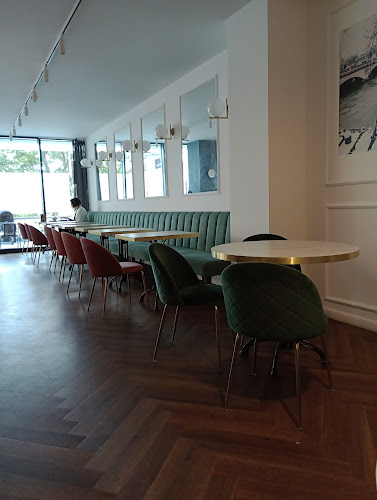 Pink Emely Cafe - Praha