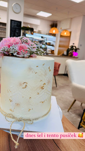 Opinii despre Mňam dortíček în Zlín - Gastronomie a pohostinství