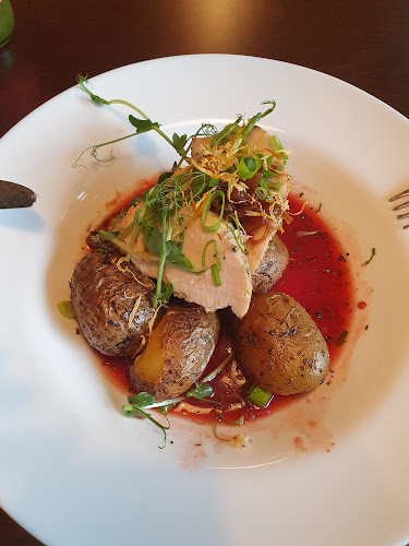 Charlie's Bistro - Gastronomie a pohostinství