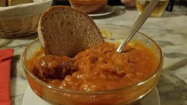 Jeep Bar - Gastronomie a pohostinství