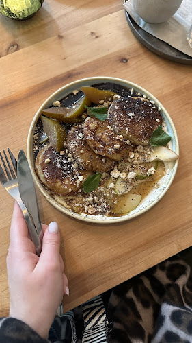 CHUTNEJ vegan kitchen & café