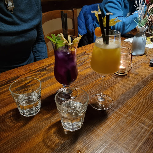 Opinii despre Zlatý Klas ASIA restaurace în Úšovice - Gastronomie a pohostinství