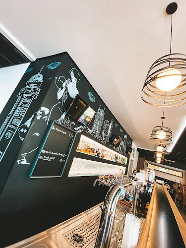 Opinii despre Vinohradský bulvár în Vinohrady - Gastronomie a pohostinství