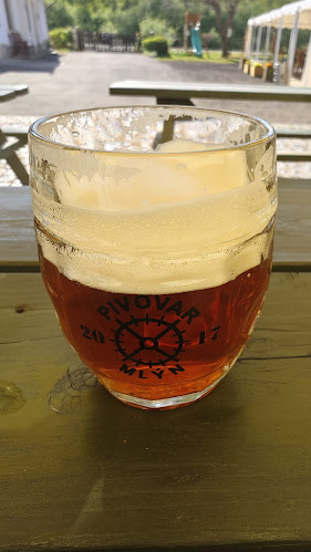 Opinii despre Pivovar Mlýn în Ústí nad Labem - Gastronomie a pohostinství